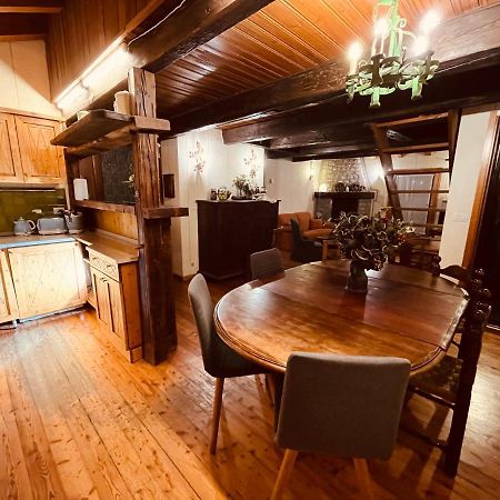 Chalet Blanc Coeur Sapin Courmayeur Extérieur photo